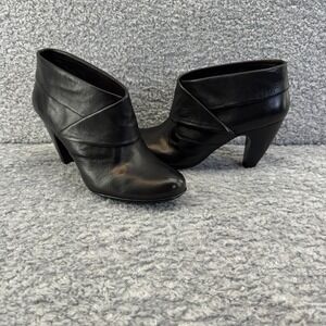 Sofft Womens Size 10 Leather High Heel Ankle Booties in Black Work Dressy Casual